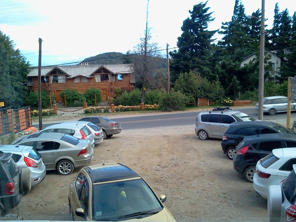 Hosteria Nuevo Pinar San Carlos de Bariloche Esterno foto