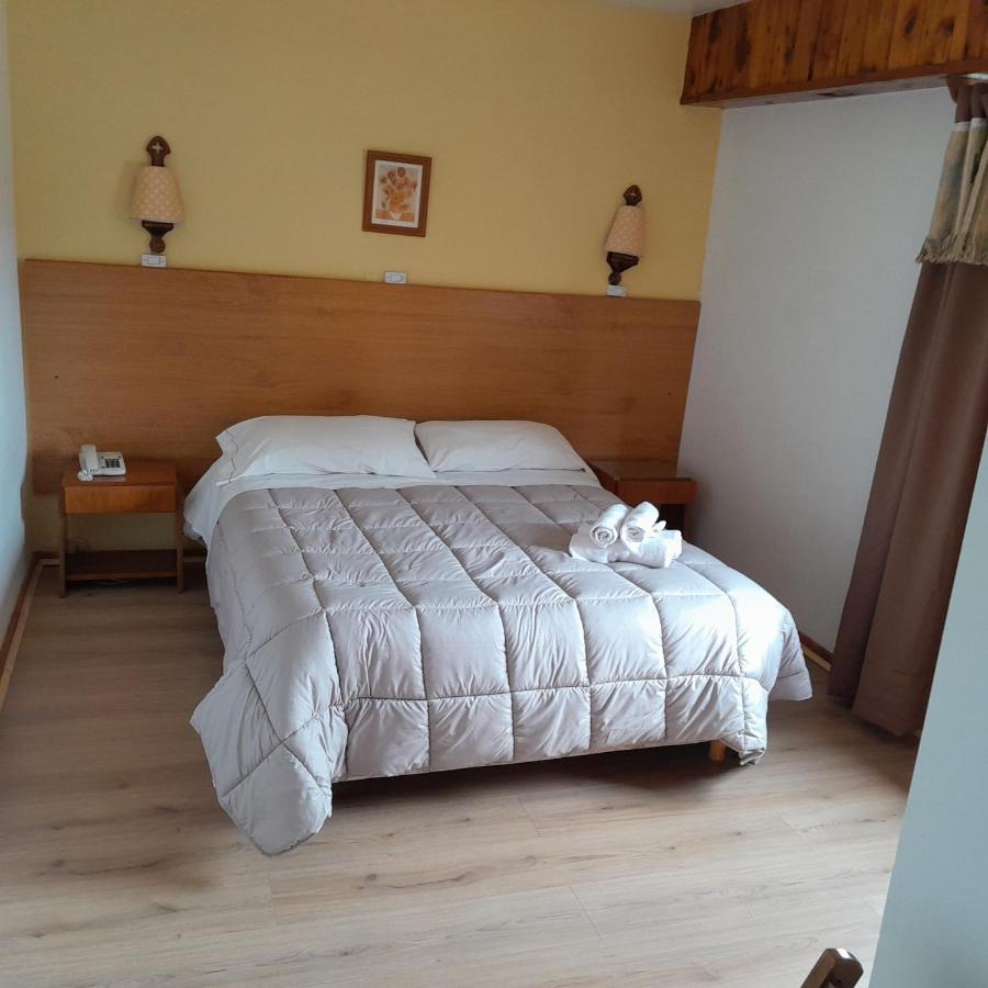 Hosteria Nuevo Pinar San Carlos de Bariloche Esterno foto