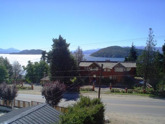 Hosteria Nuevo Pinar San Carlos de Bariloche Esterno foto