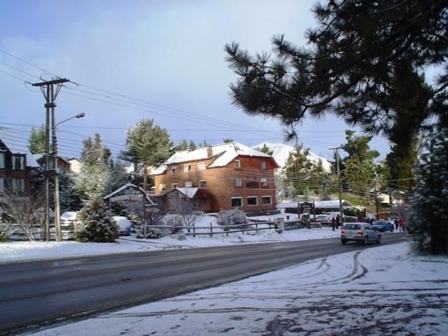 Hosteria Nuevo Pinar San Carlos de Bariloche Esterno foto