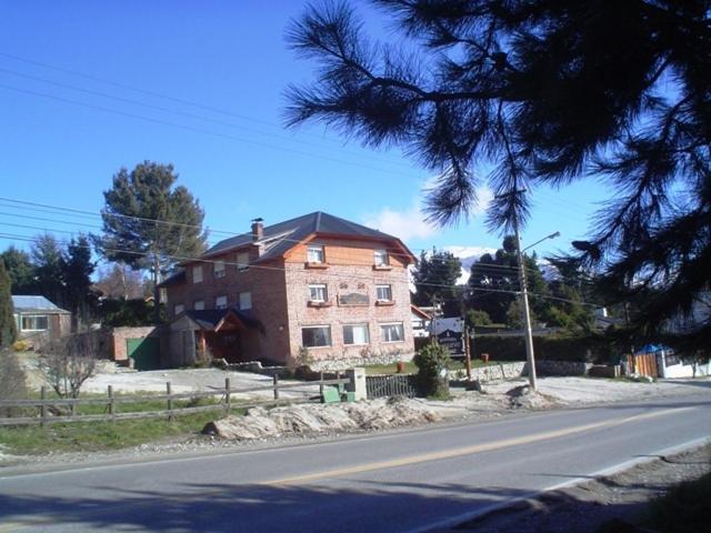 Hosteria Nuevo Pinar San Carlos de Bariloche Esterno foto