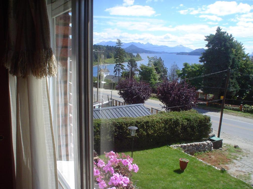 Hosteria Nuevo Pinar San Carlos de Bariloche Esterno foto