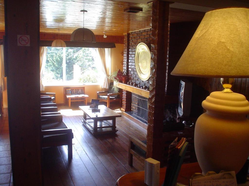 Hosteria Nuevo Pinar San Carlos de Bariloche Esterno foto