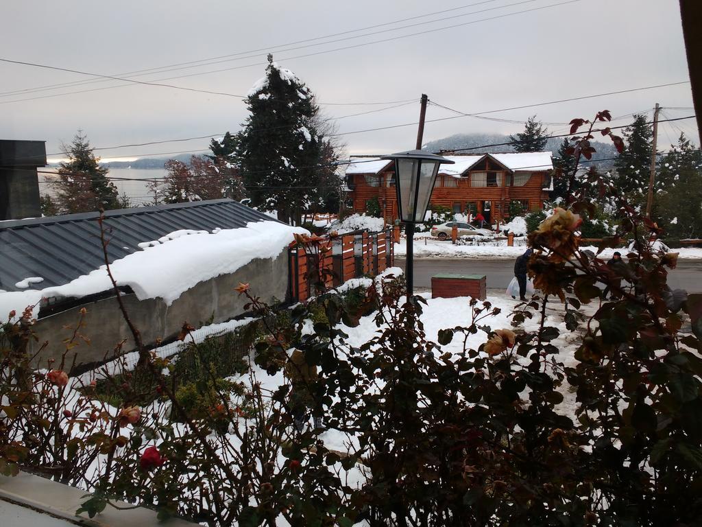Hosteria Nuevo Pinar San Carlos de Bariloche Esterno foto
